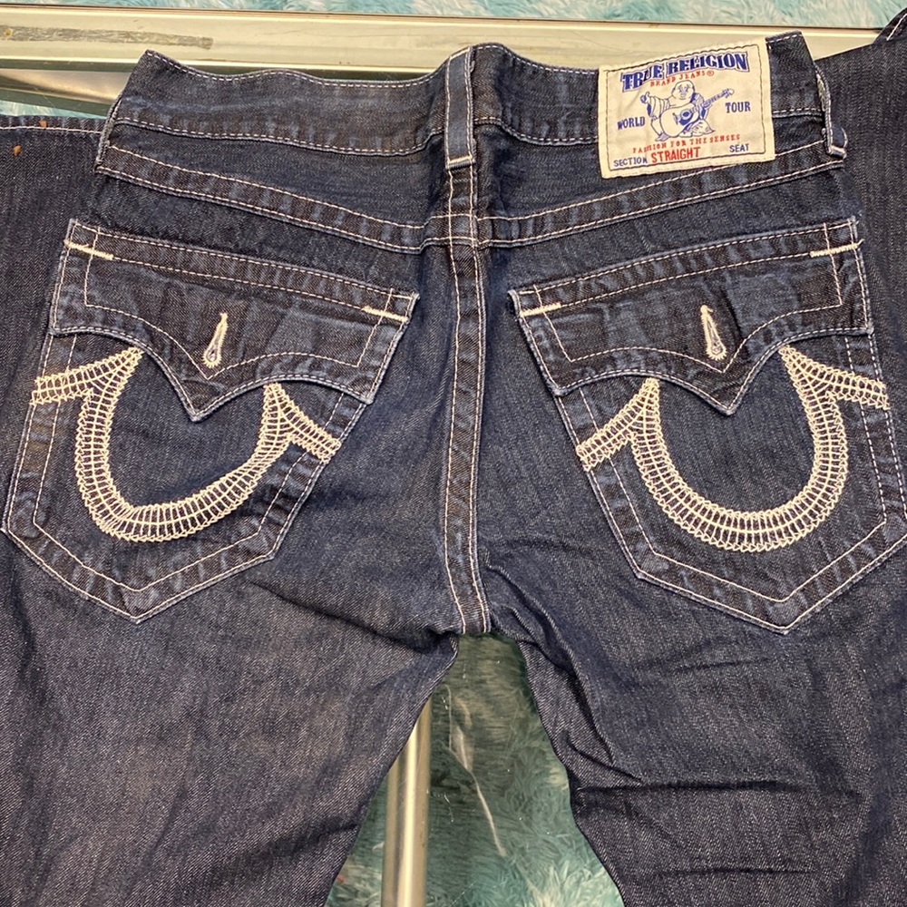 True Religion 31” waist Straight leg Jeans like new!
